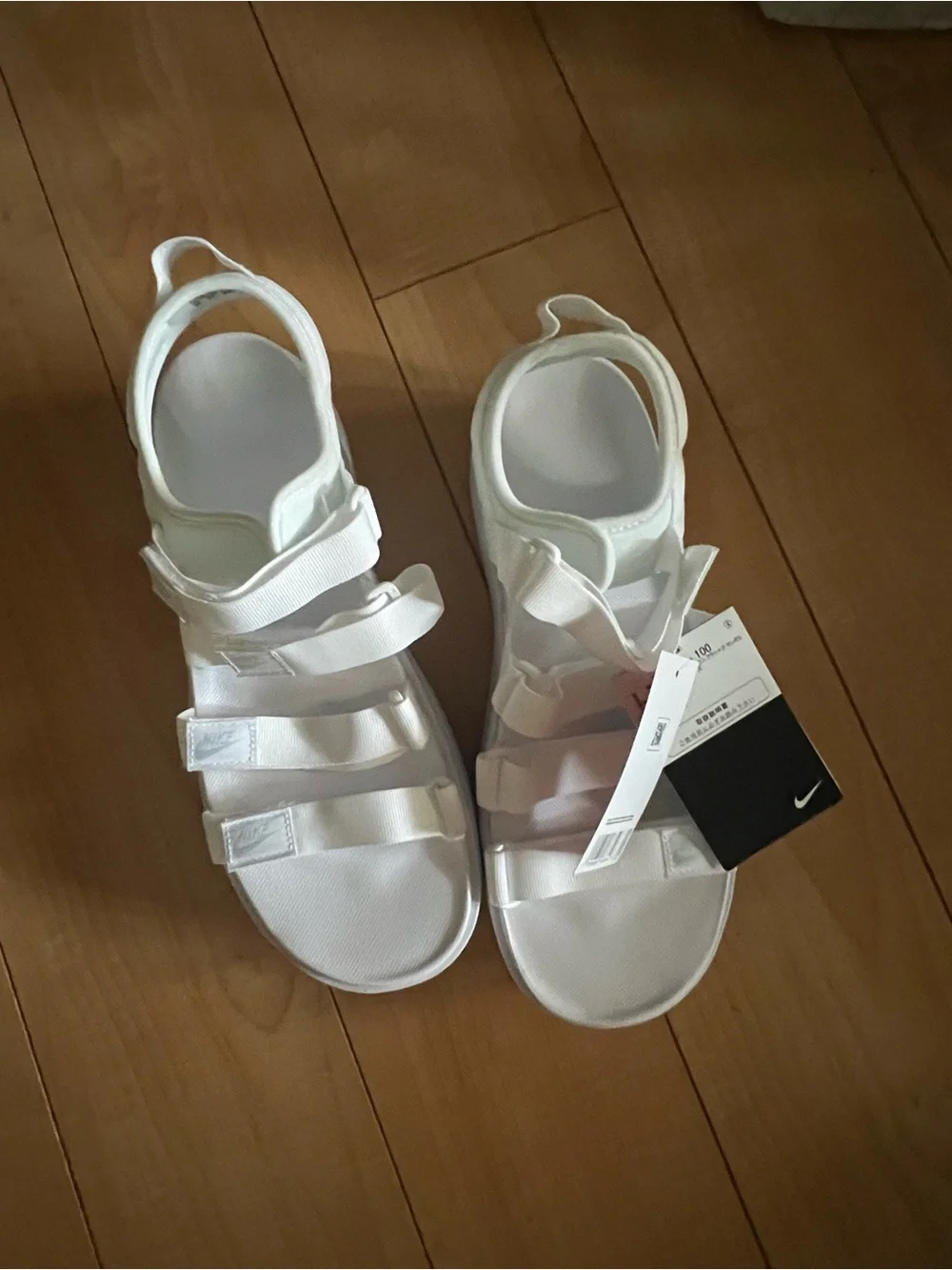 Nike Icon Classic Sandal  White/Pure Platinum DH0223-100